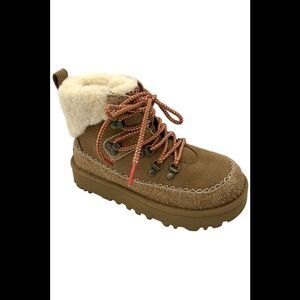 UGG Women's Classic Mini Alpine Lace Boot Chestnut - Medium